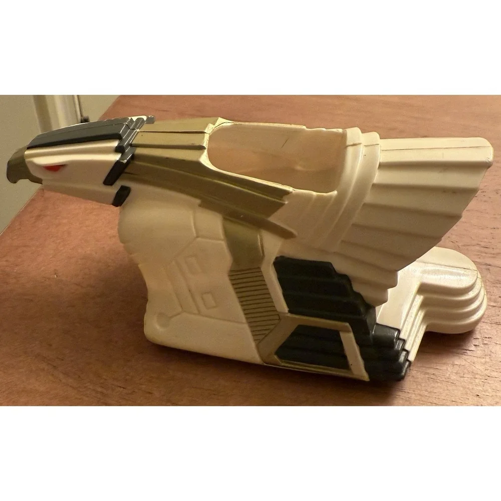 Vintage 1995 Saban Mighty Morphin Power Rangers, White Power Ranger, Falcon Zord